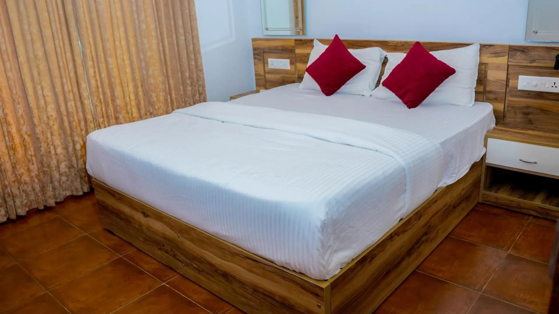 Lakkidi Mist Resort Vythiri