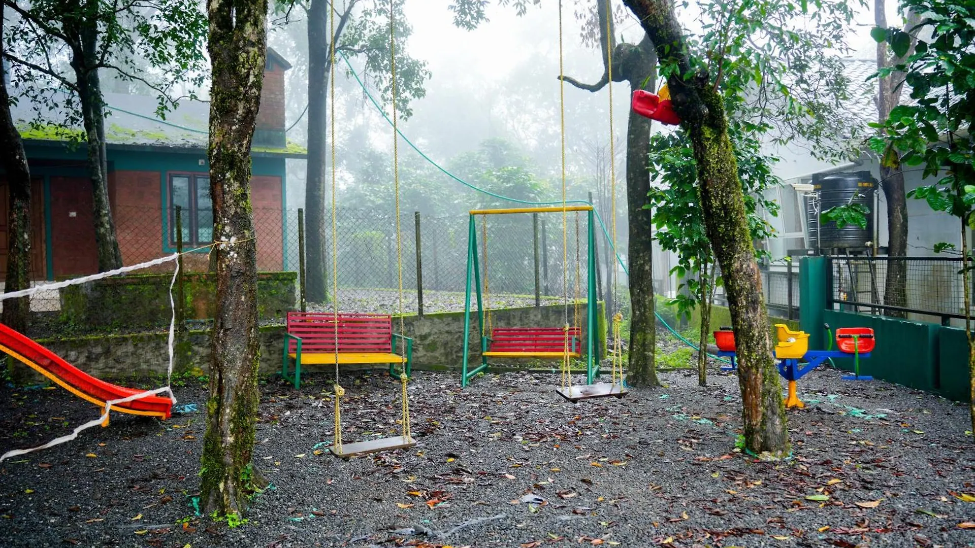 Lakkidi Mist Resort Vythiri