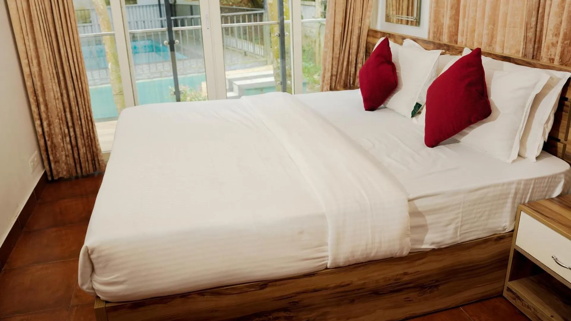 Lakkidi Mist Resort Vythiri